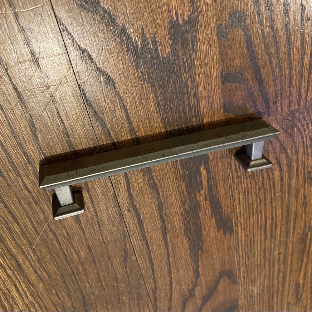 BRAND NEW 5 inch Silver Handles (6)